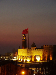 Erzurum Kalesi ve Saat Kulesi (Hayati KESER)
